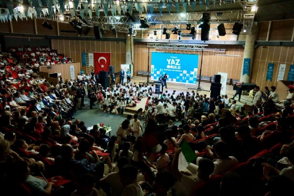 CHP’nin Kalesinde TÜGVA Rüzgarı! Bodrum’da Tarihi Kalabalık